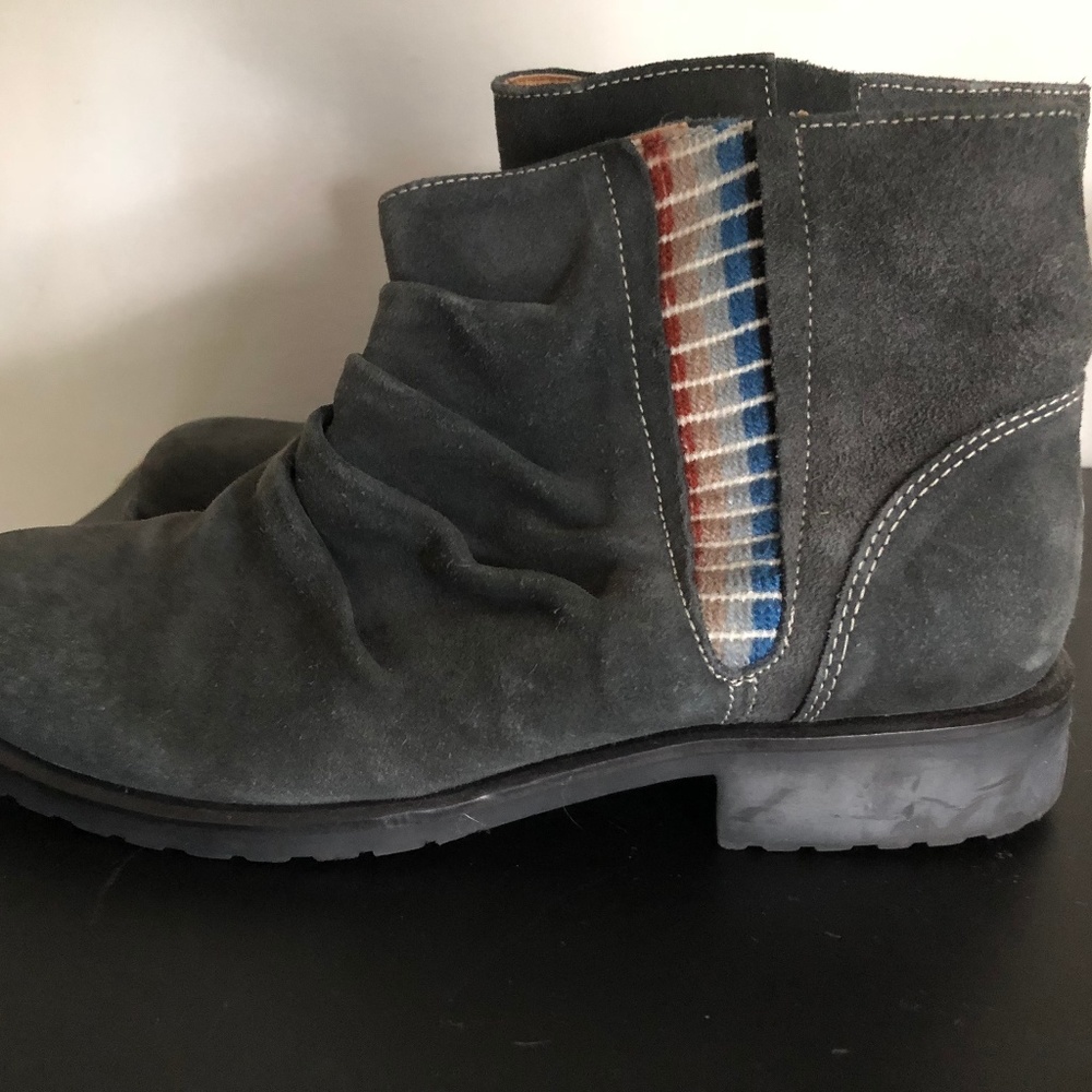 Gray Suede Incan Booties with Rainbow Detail